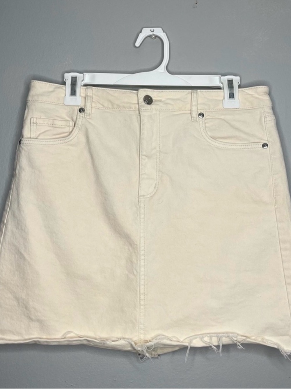 Made and Loved LOFT White Cream Denim Distressed Jean Skirt DD